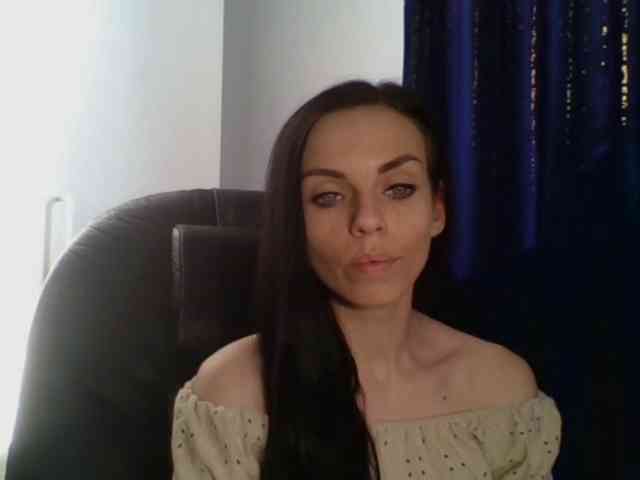 CassieDoll webcam