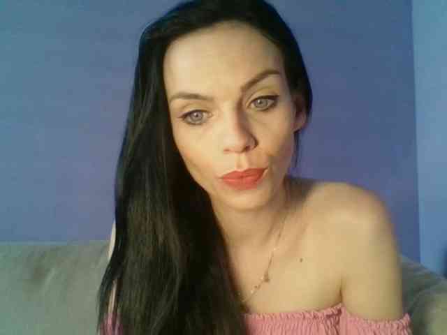 CassieDoll webcam