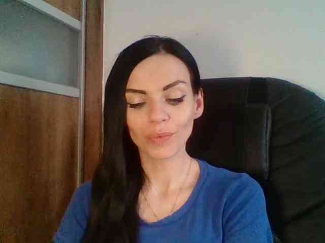 CassieDoll webcam