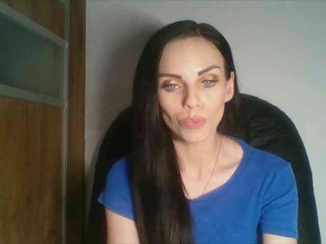 CassieDoll webcam