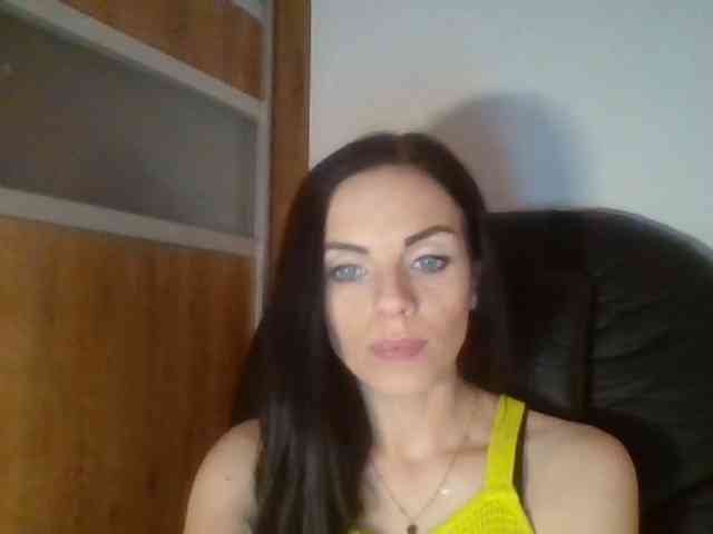 CassieDoll webcam