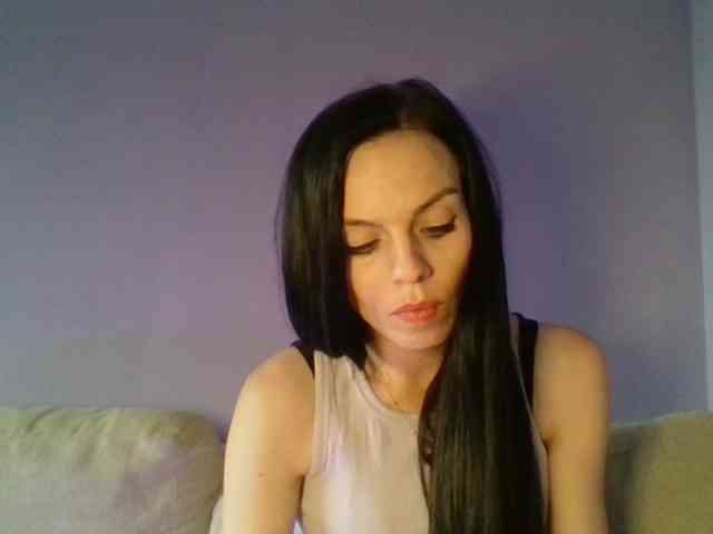 CassieDoll webcam