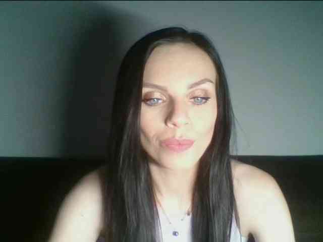 CassieDoll webcam