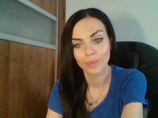 CassieDoll webcam