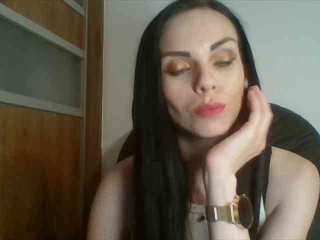 CassieDoll webcam