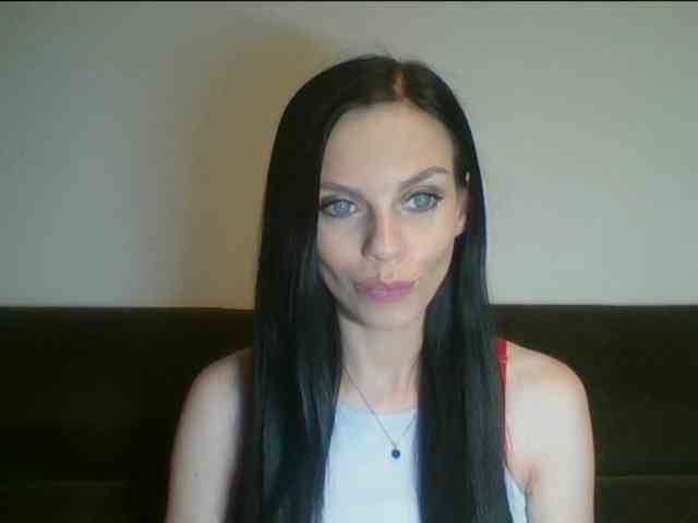 CassieDoll webcam