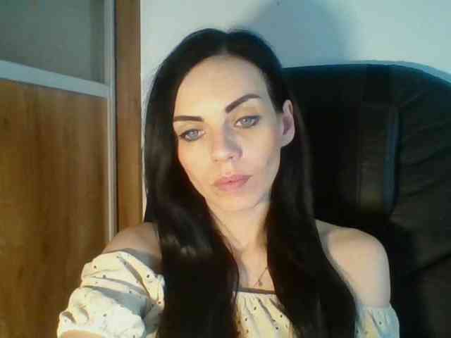 CassieDoll webcam