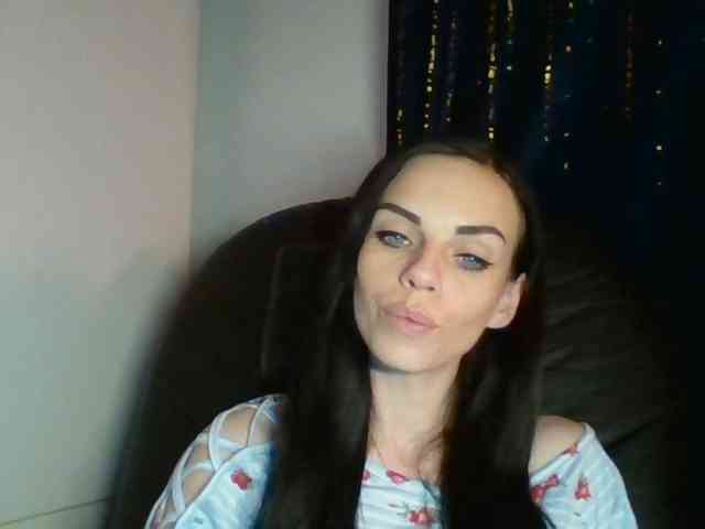 CassieDoll webcam