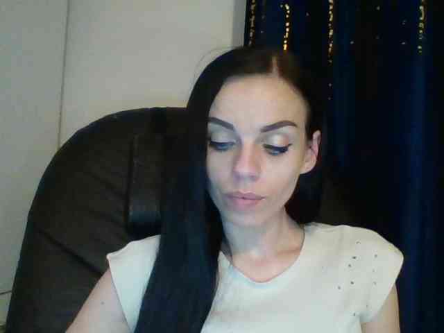 CassieDoll webcam