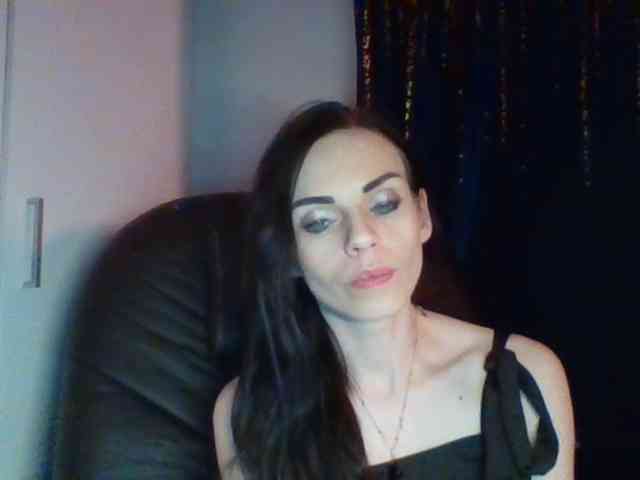 CassieDoll webcam