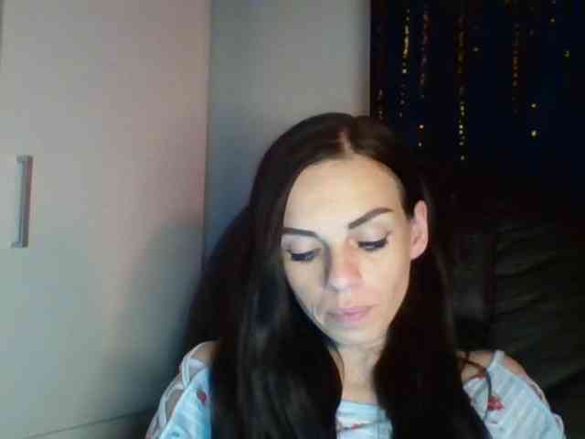 CassieDoll webcam