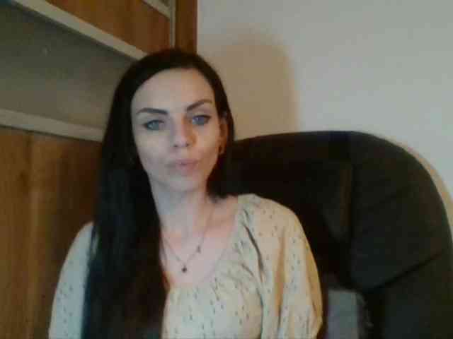 CassieDoll webcam