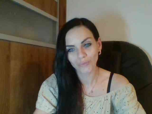 CassieDoll webcam