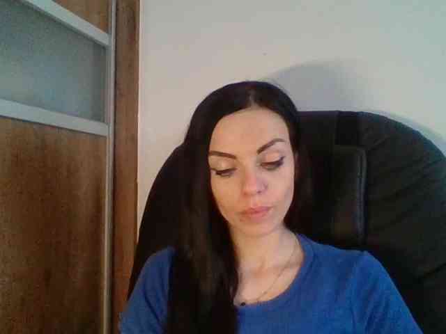 CassieDoll webcam
