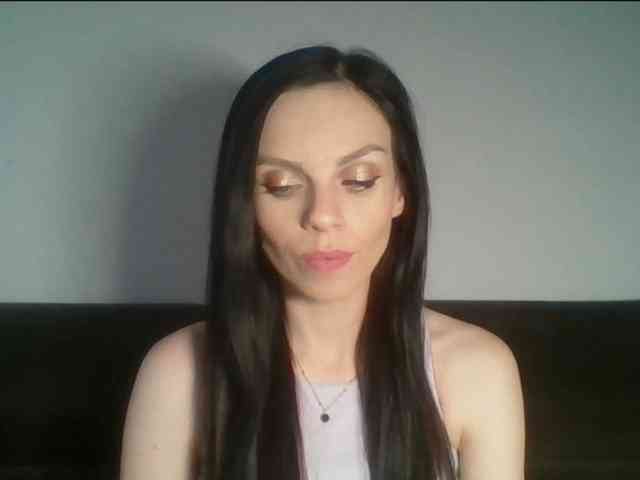 CassieDoll webcam