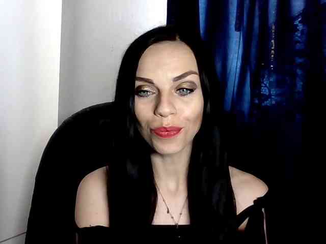 CassieDoll webcam