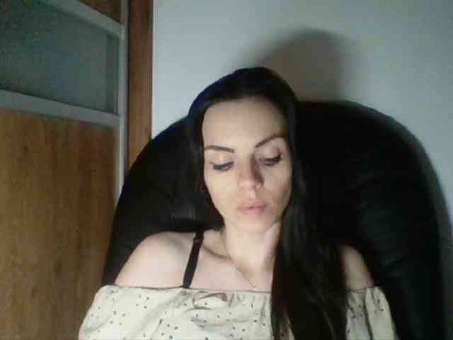 CassieDoll webcam