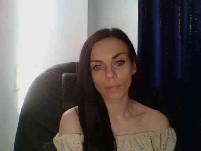 CassieDoll webcam