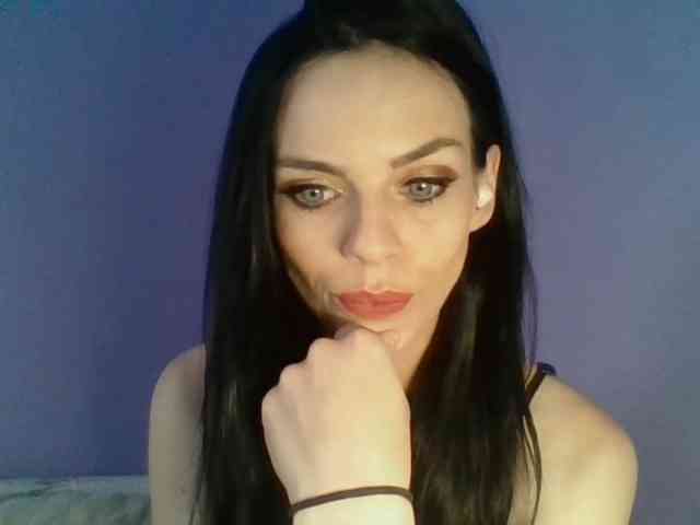CassieDoll webcam