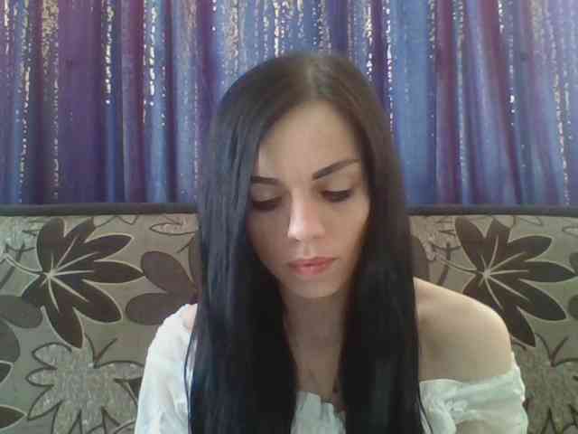 CassieDoll webcam