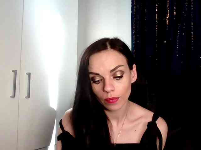 CassieDoll webcam