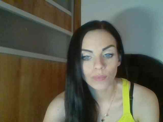 CassieDoll webcam