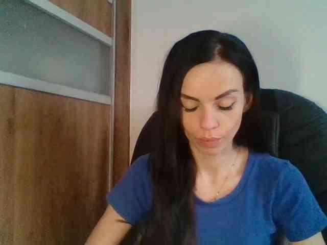 CassieDoll webcam