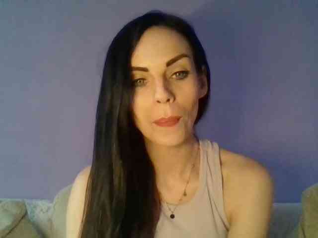 CassieDoll webcam
