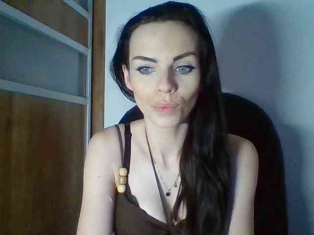 CassieDoll webcam