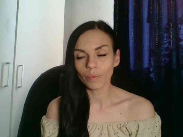 CassieDoll webcam