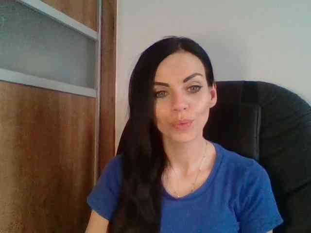 CassieDoll webcam
