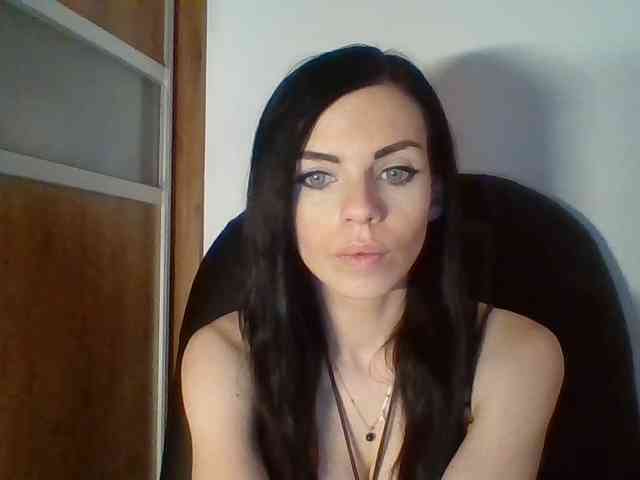 CassieDoll webcam