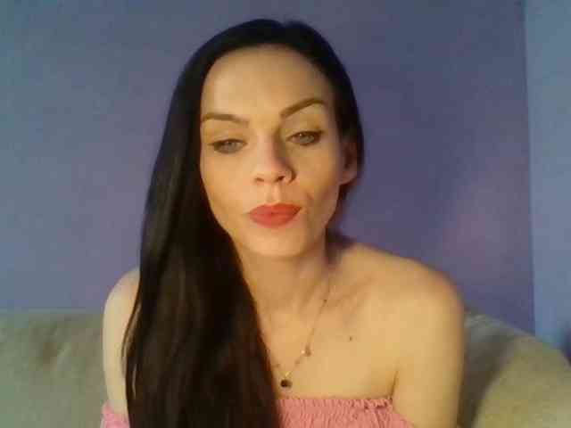 CassieDoll webcam