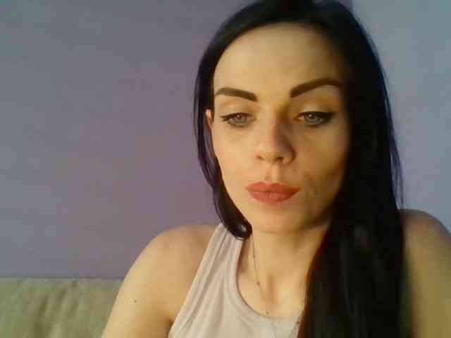 CassieDoll webcam