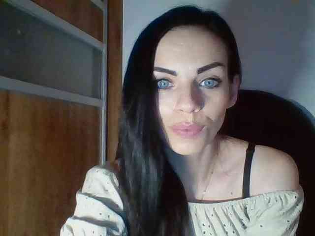 CassieDoll webcam