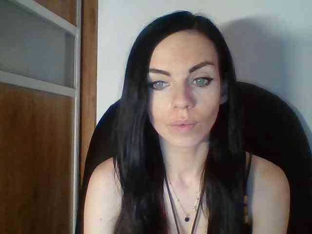 CassieDoll webcam