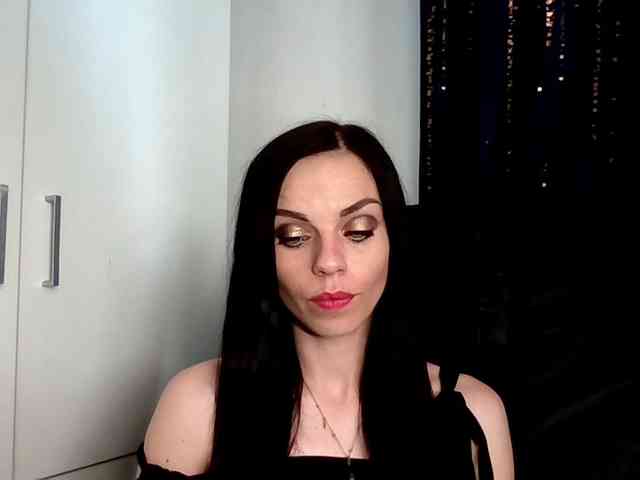 CassieDoll webcam