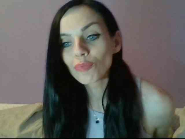 CassieDoll webcam