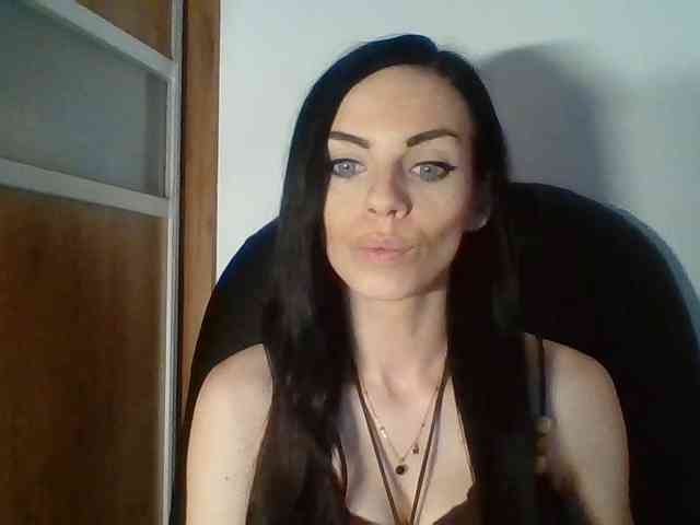 CassieDoll webcam