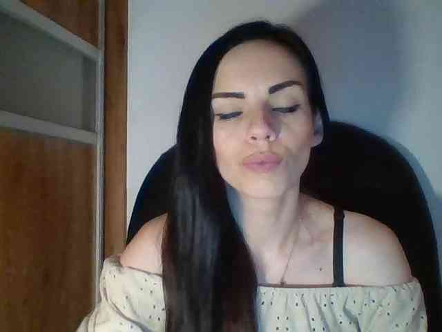 CassieDoll webcam