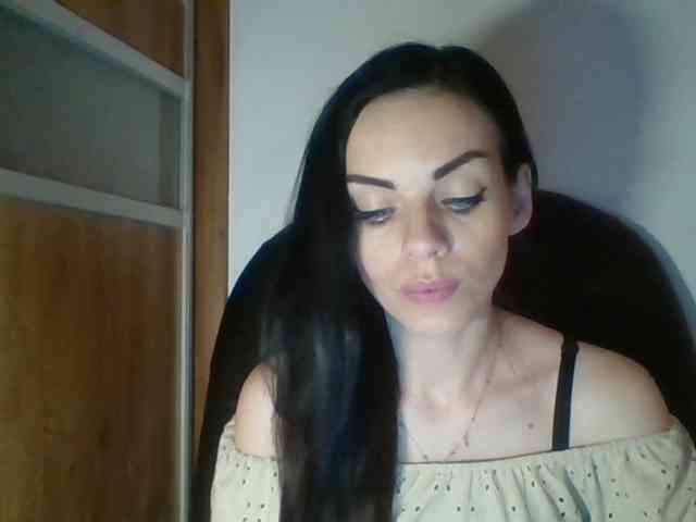 CassieDoll webcam