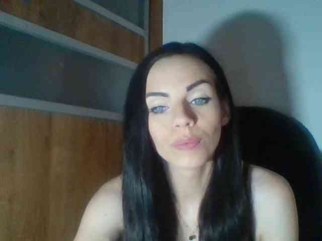 CassieDoll webcam