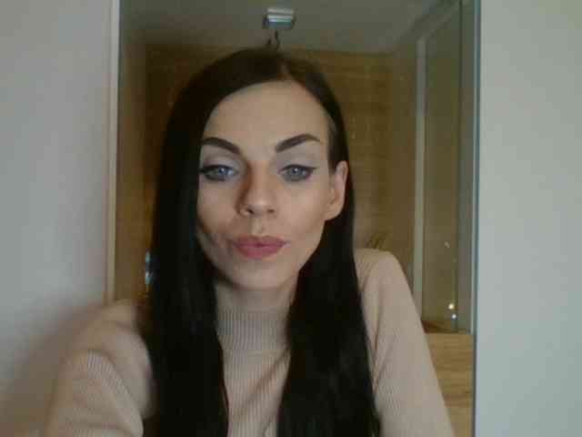 CassieDoll webcam