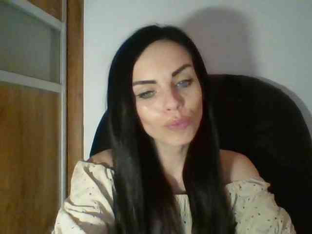 CassieDoll webcam