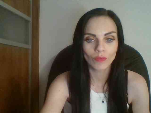 CassieDoll webcam