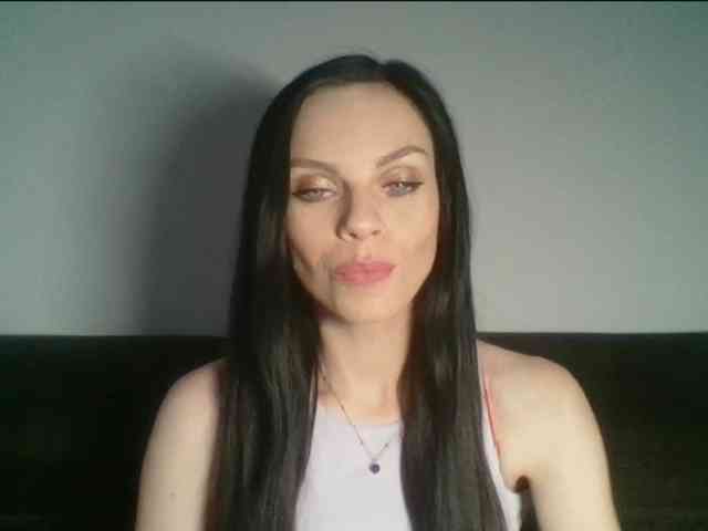 CassieDoll webcam