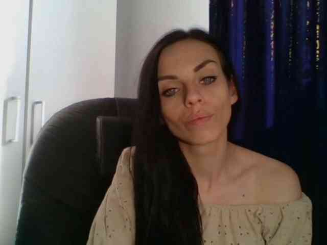 CassieDoll webcam