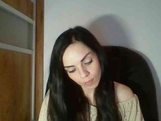 CassieDoll webcam