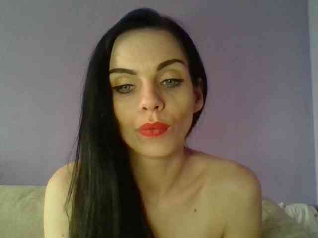 CassieDoll webcam