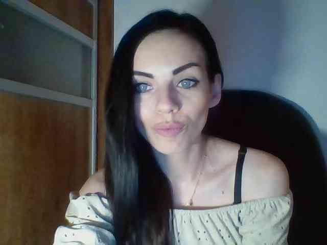 CassieDoll webcam